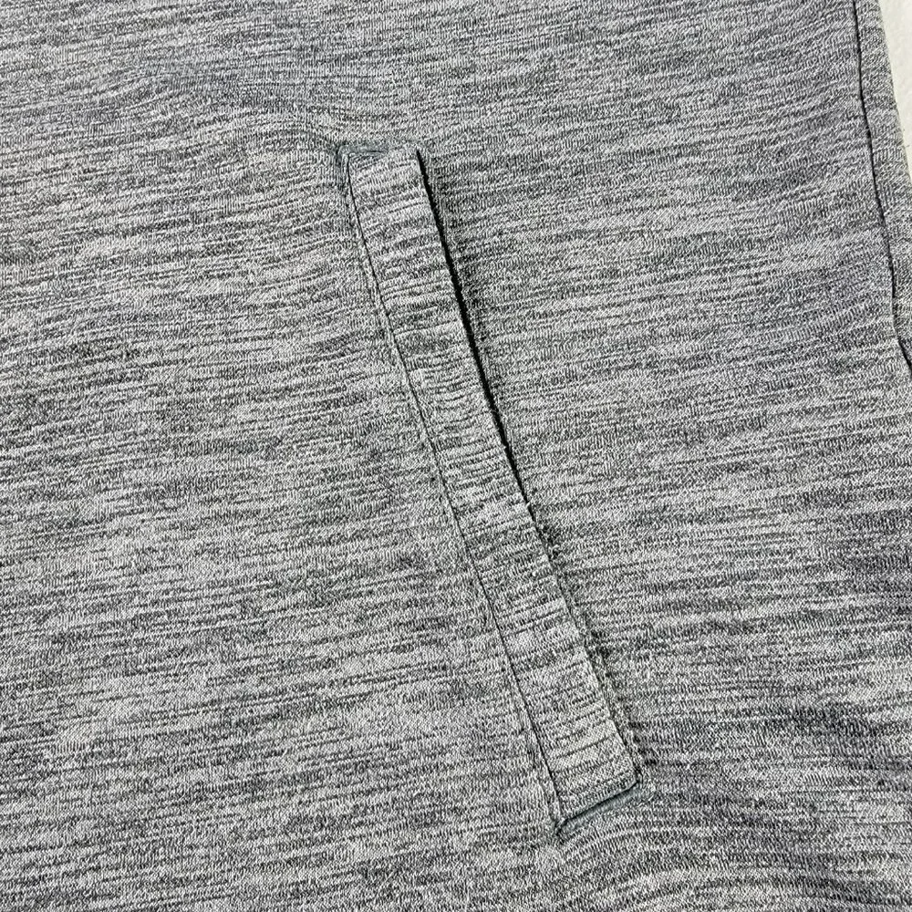Nike Sweatshirt Hoodie Girls Sz L Gray Gold Logo Thumbholes Long Sleeve Pocket